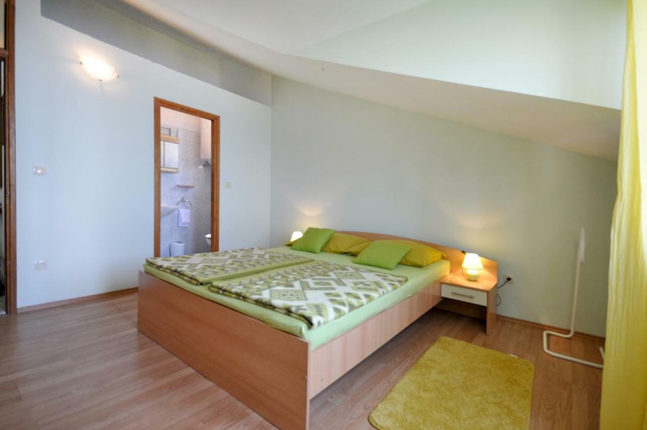 Apartamento Almissa Omiš Exterior foto