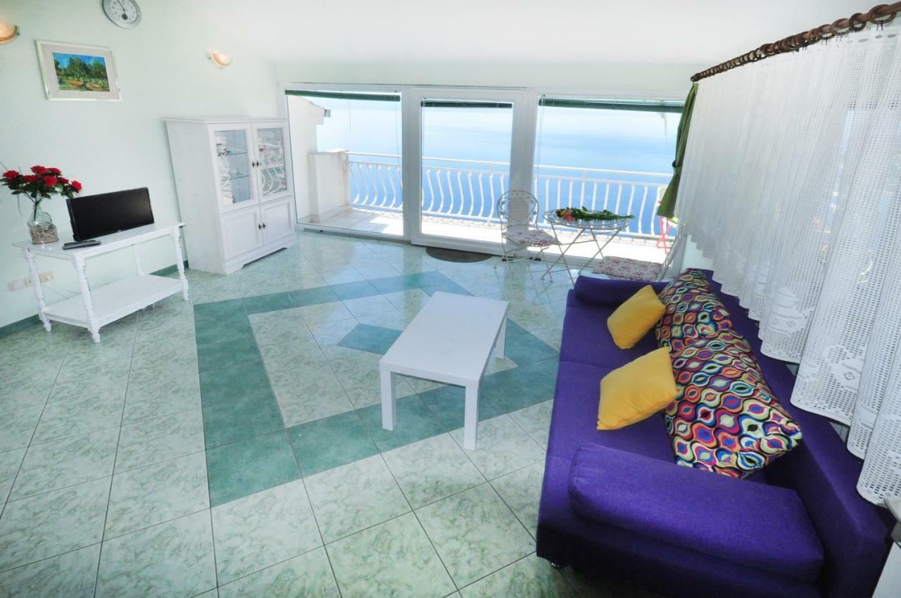 Apartamento Almissa Omiš Exterior foto